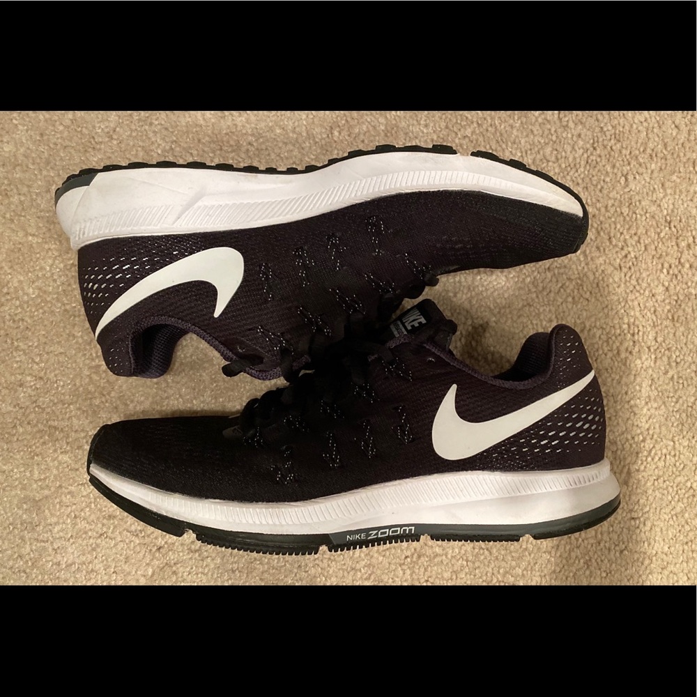 Bike Zoom Pegasus 33 (Women’s Size 8)